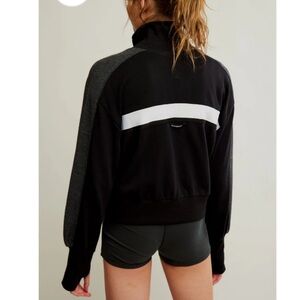 🖤🤍 Free People  High Jump Zip Up jacket- size M 🤍🖤